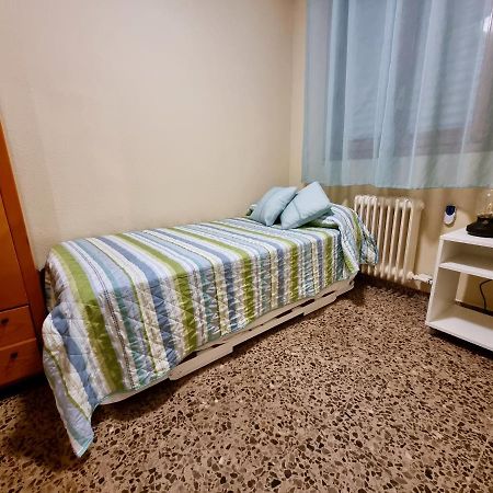 Apartamento Montse Saragossa Exterior foto